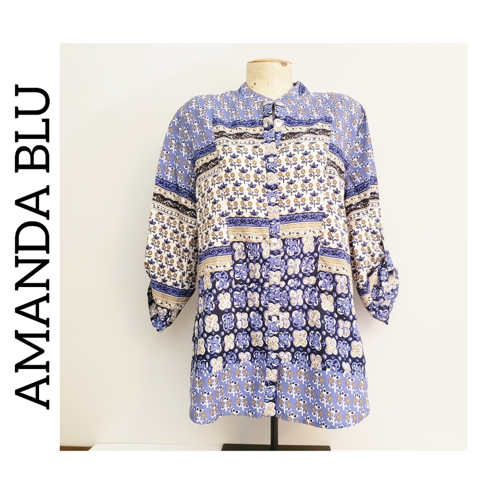 Amanda Blu Blue and Tan Button Down Blouse Size Medium